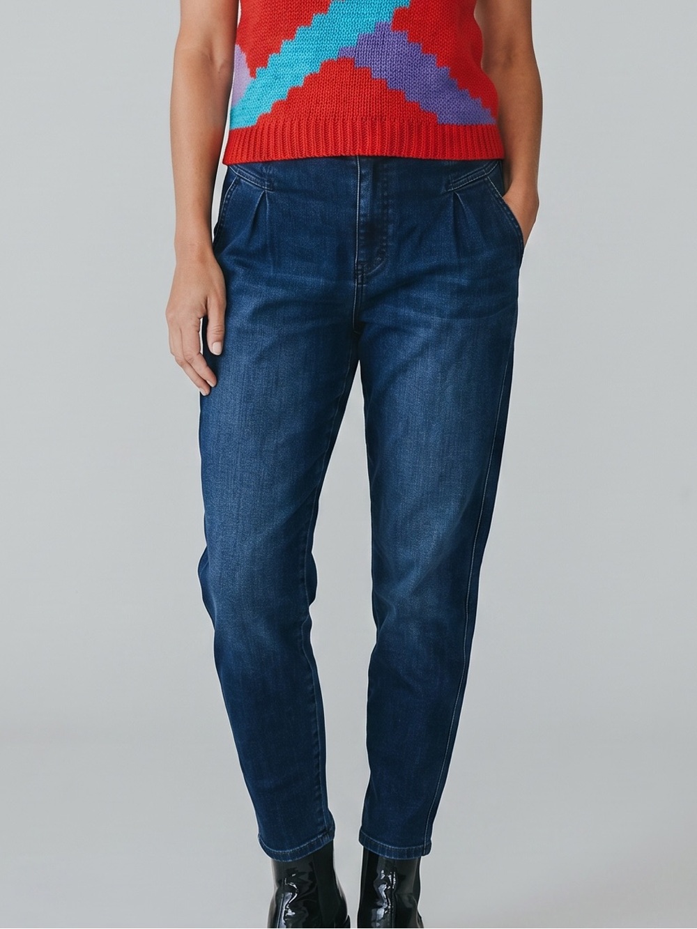 Vintage America Dark Blue High-Rise Paper Bag Waist Tapered Jeans Size 6